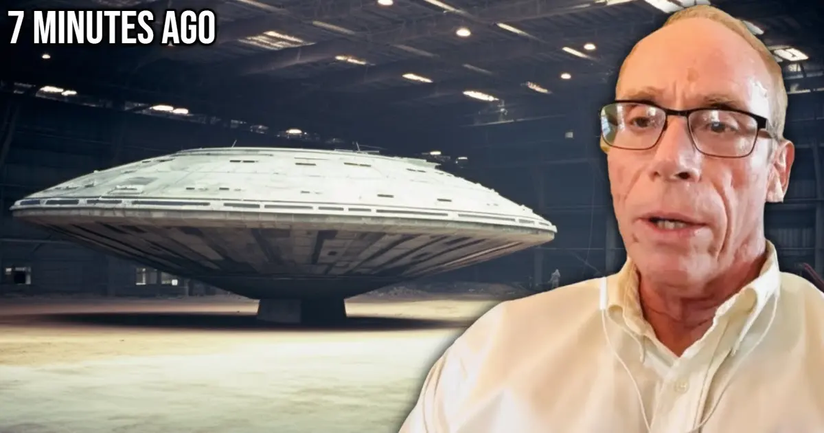 OMG Dr. Steven Greer just exposed everything about UFO's and it ... — ... extraterrestrial encounters is not being covered by mainstream media due to ... UFOs Dr. Steven Greer on "Men in Black" Appearing at Roswell Incident ...